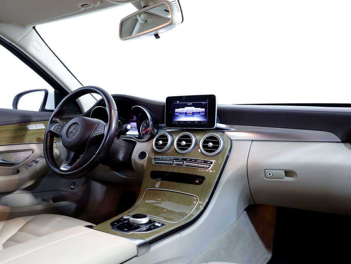 Mercedes-Benz C-Класс с пробегом — 2015 год. Фото: #8