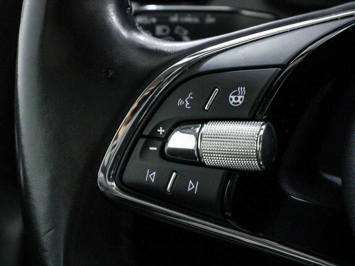 Skoda Rapid с пробегом — 2020 год. Фото: #13