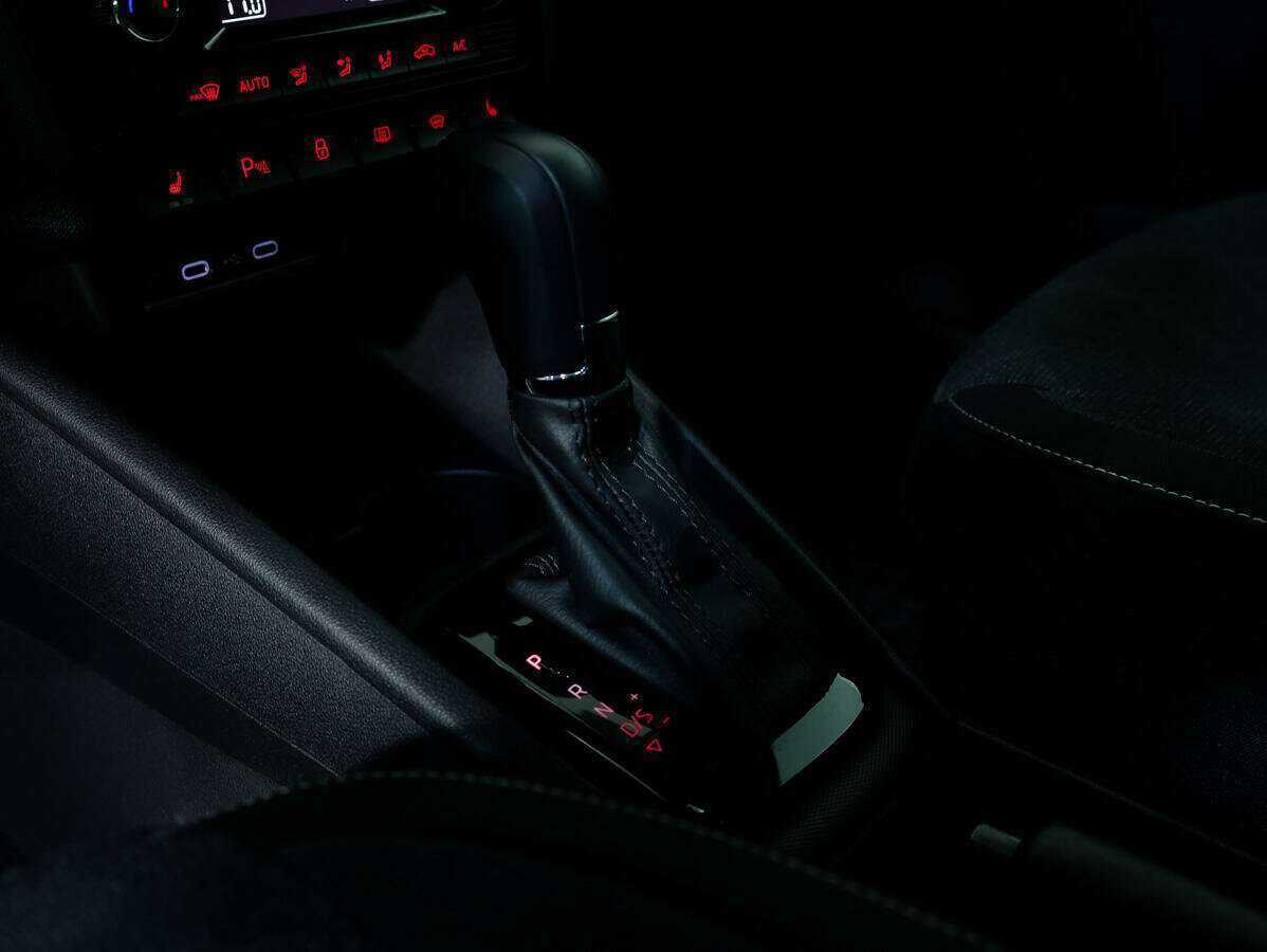 Volkswagen Polo с пробегом — 2020 год. Фото: #15