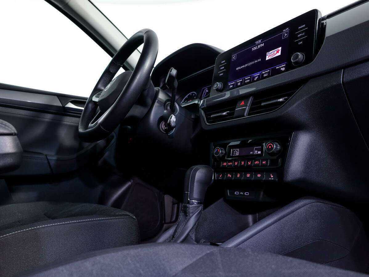 Volkswagen Polo с пробегом — 2020 год. Фото: #20