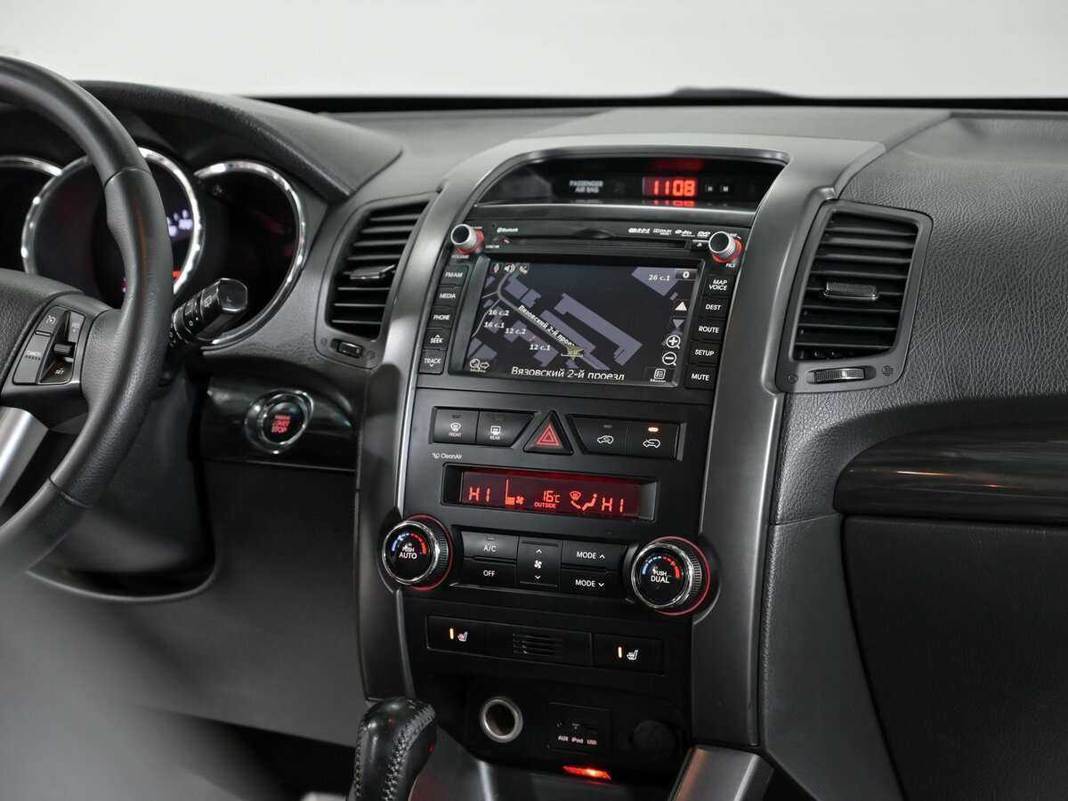 Kia Sorento с пробегом — 2012 год. Фото: #7