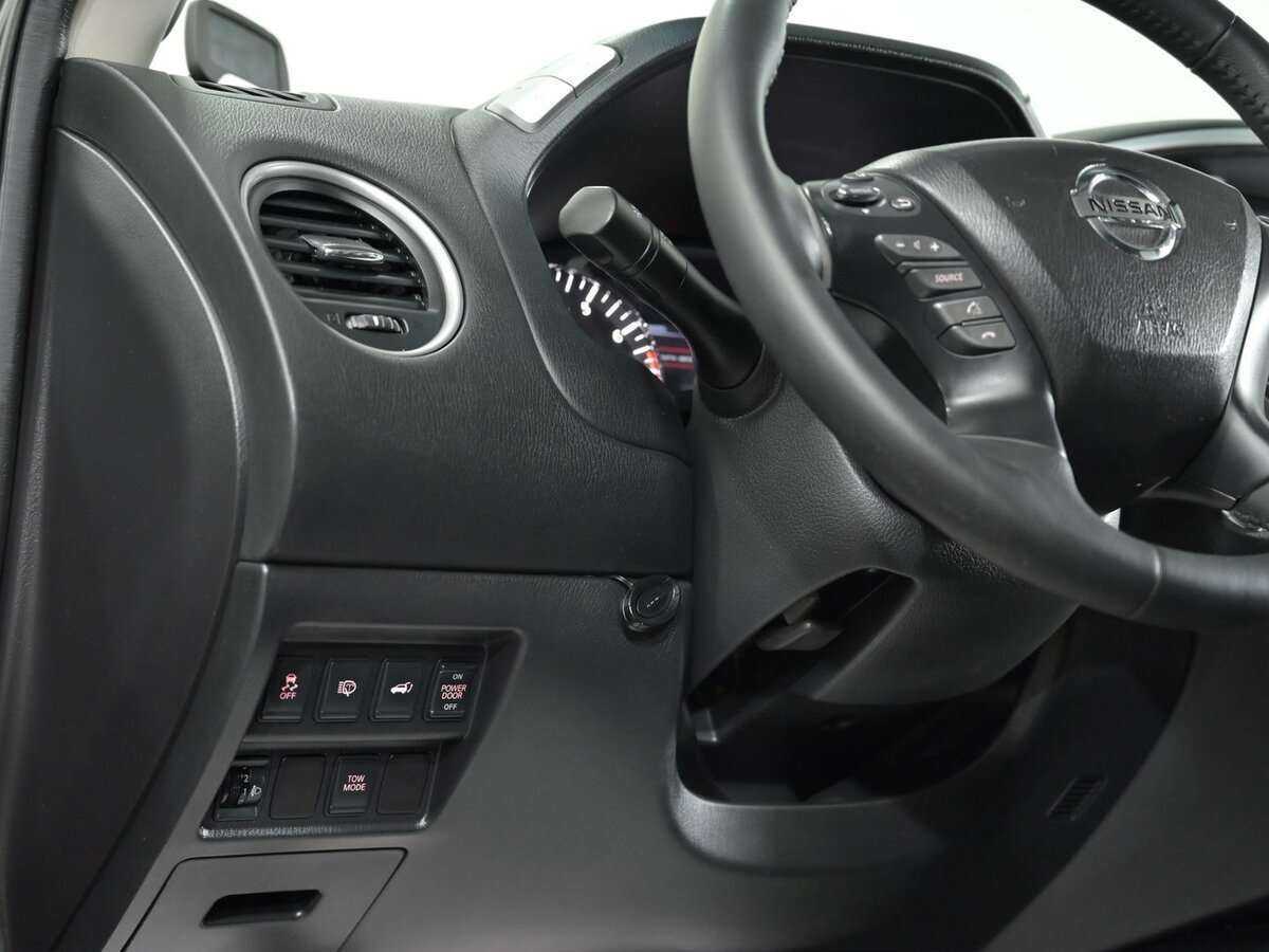 Nissan Pathfinder с пробегом — 2014 год. Фото: #11