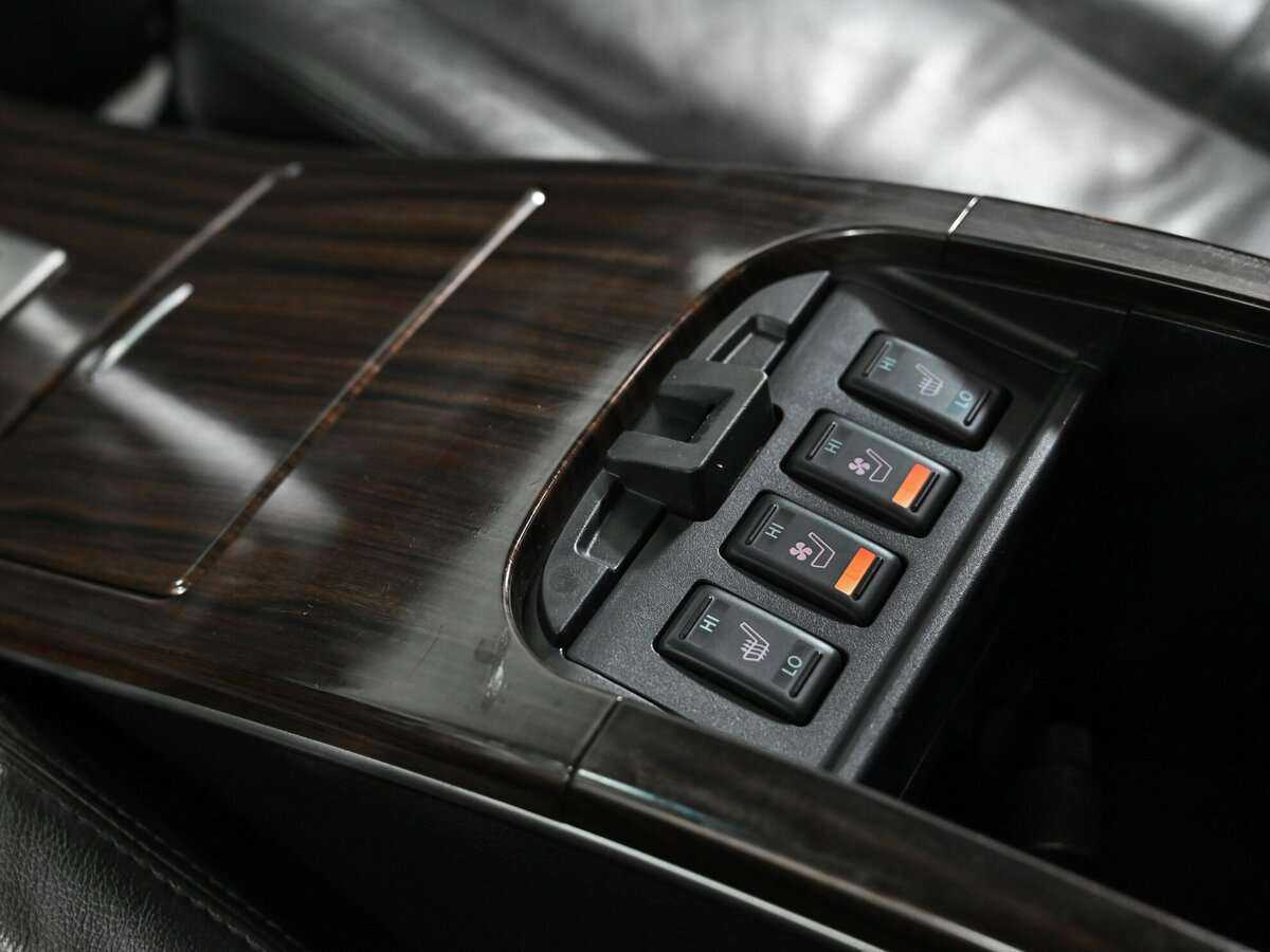 Nissan Teana с пробегом — 2013 год. Фото: #14