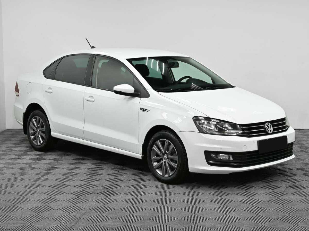 Volkswagen Polo с пробегом — 2019 год. Фото: #2