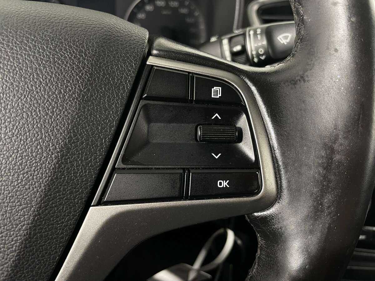 Hyundai Solaris с пробегом — 2017 год. Фото: #16