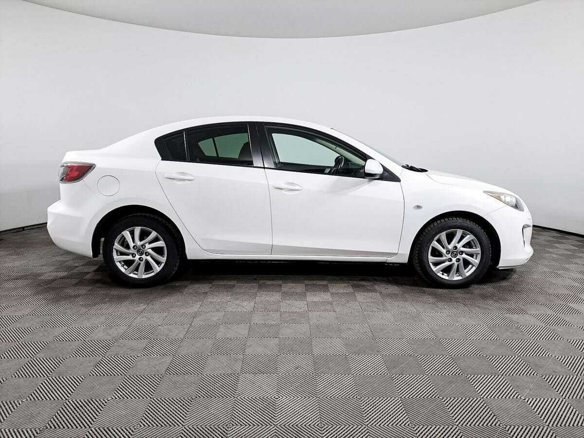 Mazda 3 с пробегом — 2013 год. Фото: #3