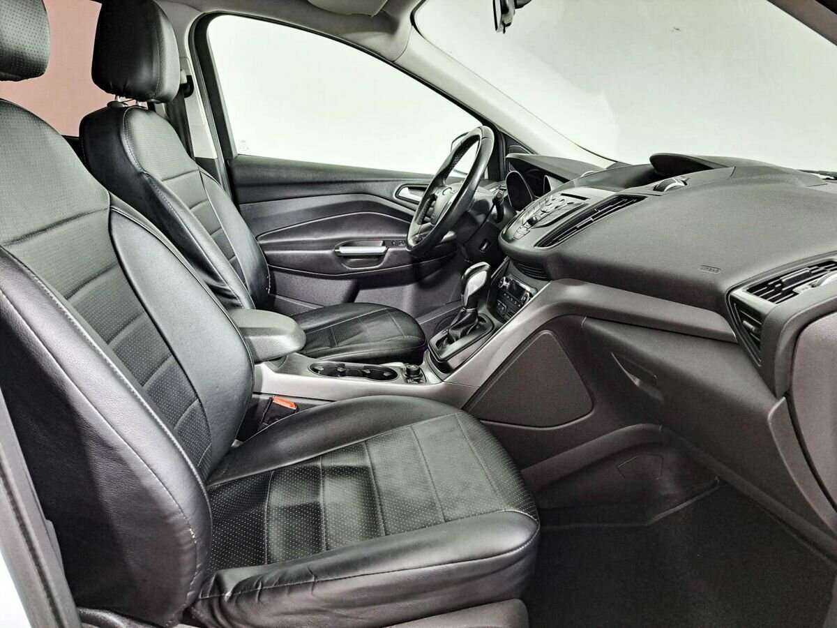 Ford Kuga с пробегом — 2016 год. Фото: #8