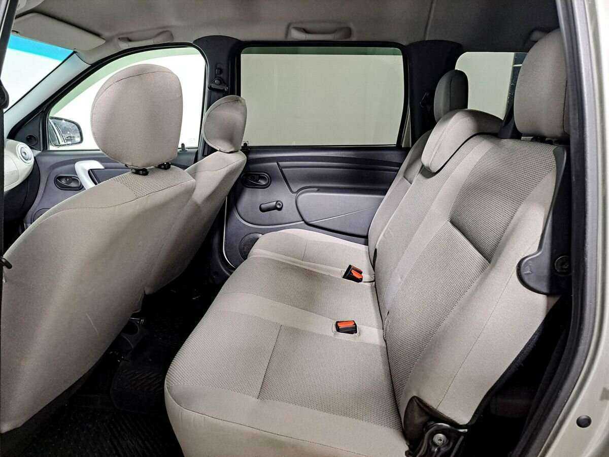 Lada (ВАЗ) Largus с пробегом — 2019 год. Фото: #9