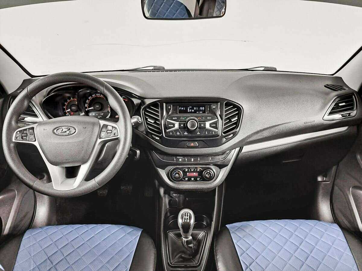 Lada (ВАЗ) Vesta с пробегом — 2018 год. Фото: #11