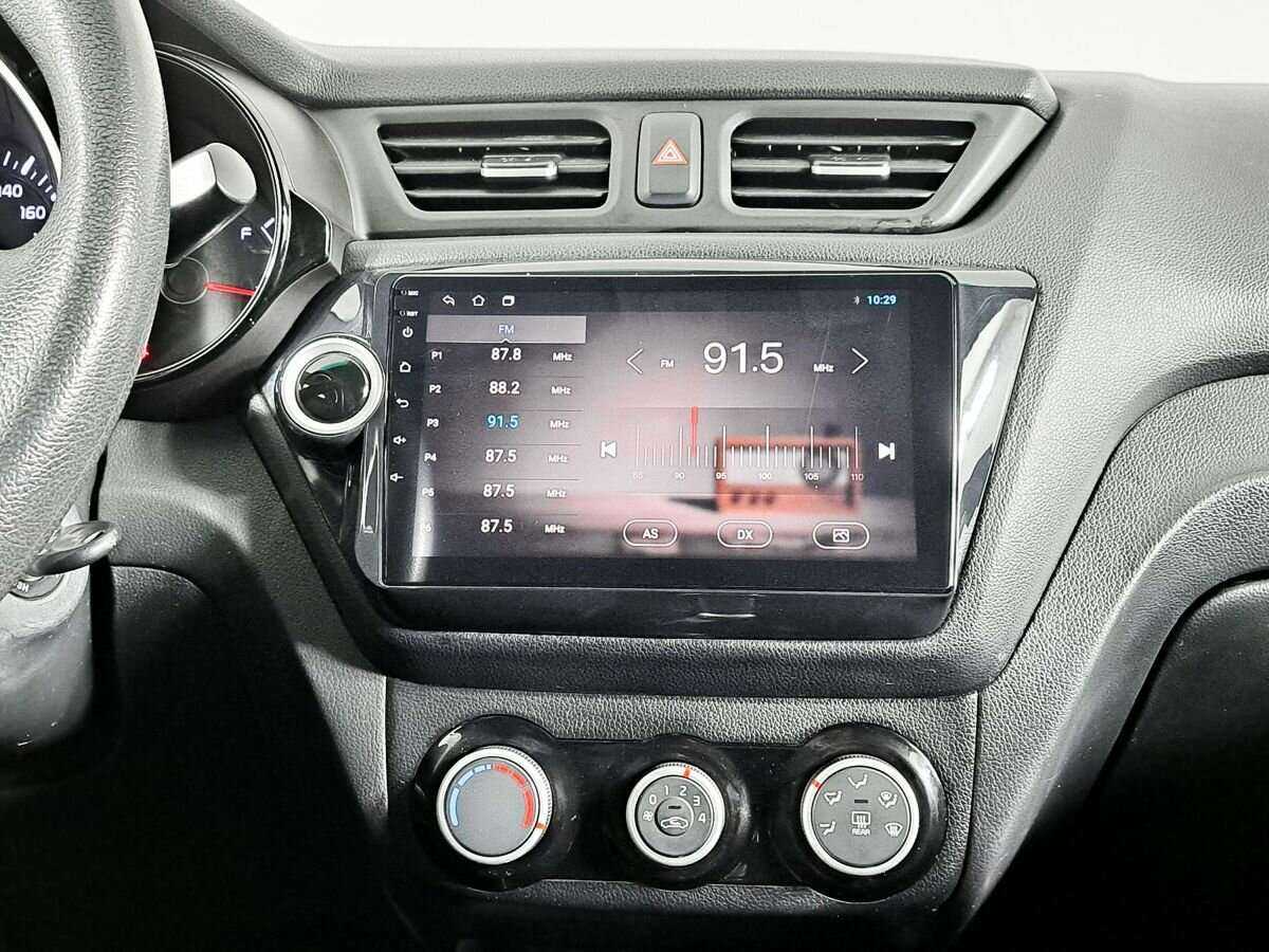 Kia Rio с пробегом — 2016 год. Фото: #12