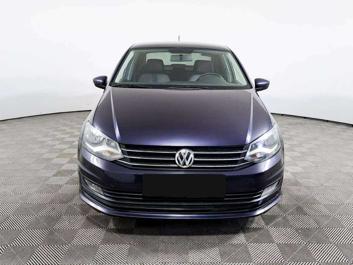Volkswagen Polo с пробегом — 2016 год. Фото: #1