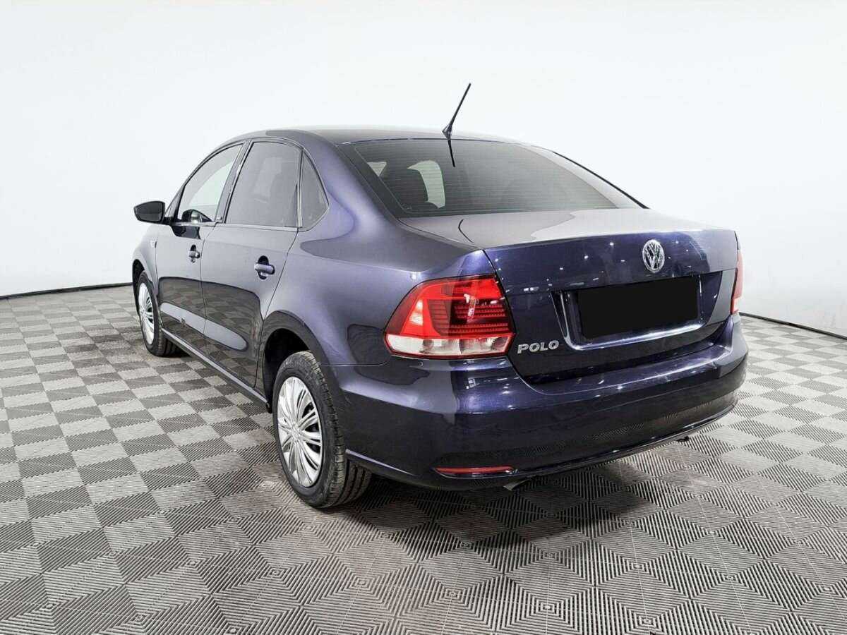 Volkswagen Polo с пробегом — 2016 год. Фото: #5