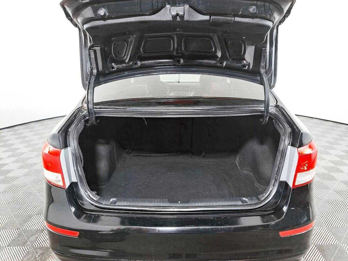 Kia Rio с пробегом — 2016 год. Фото: #7