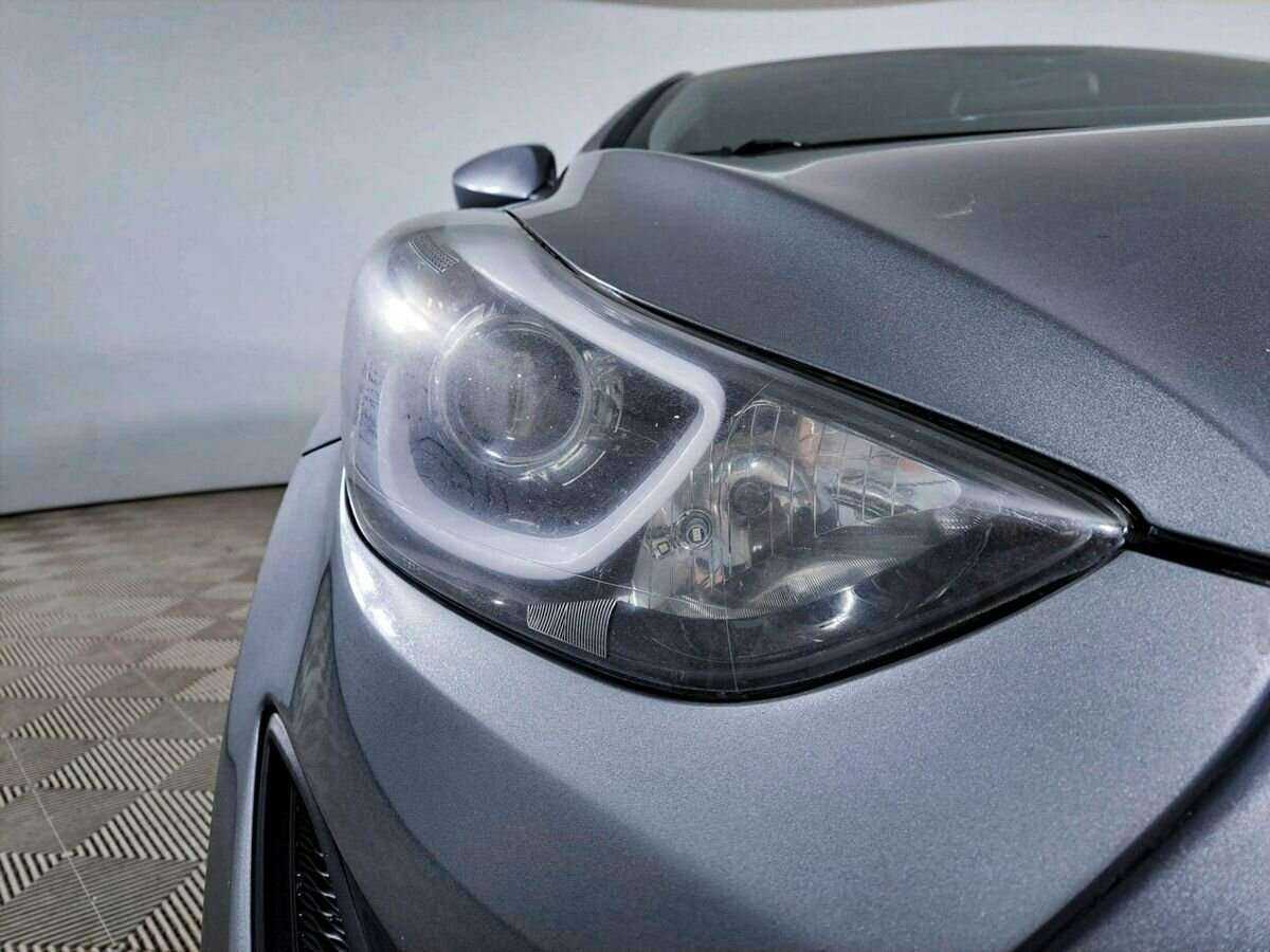 Hyundai Elantra с пробегом — 2015 год. Фото: #16