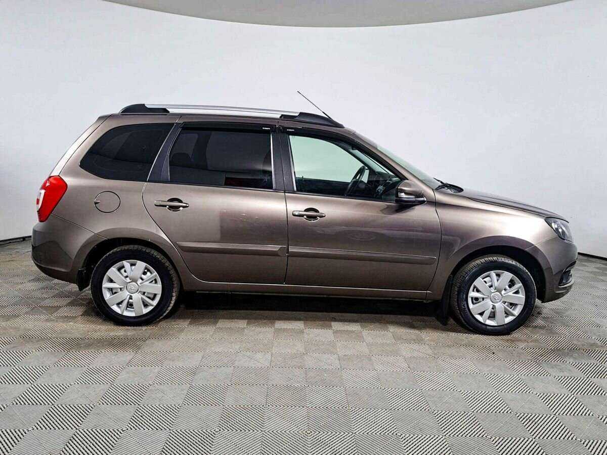 Lada (ВАЗ) Granta с пробегом — 2019 год. Фото: #3