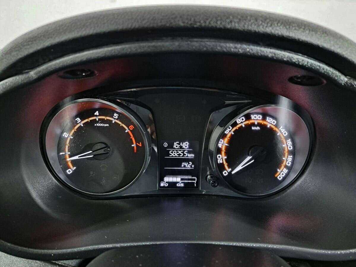 Lada (ВАЗ) Granta с пробегом — 2019 год. Фото: #10