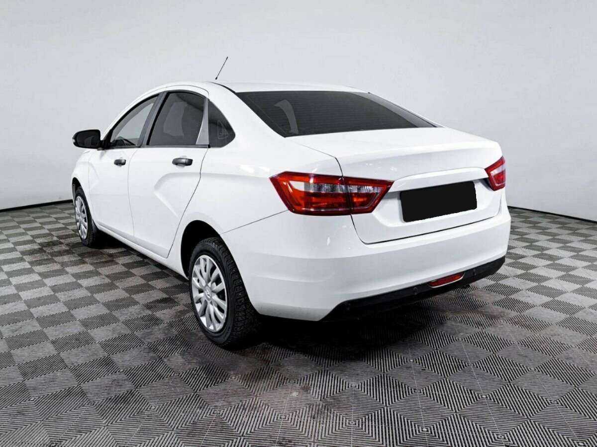 Lada (ВАЗ) Vesta с пробегом — 2021 год. Фото: #5