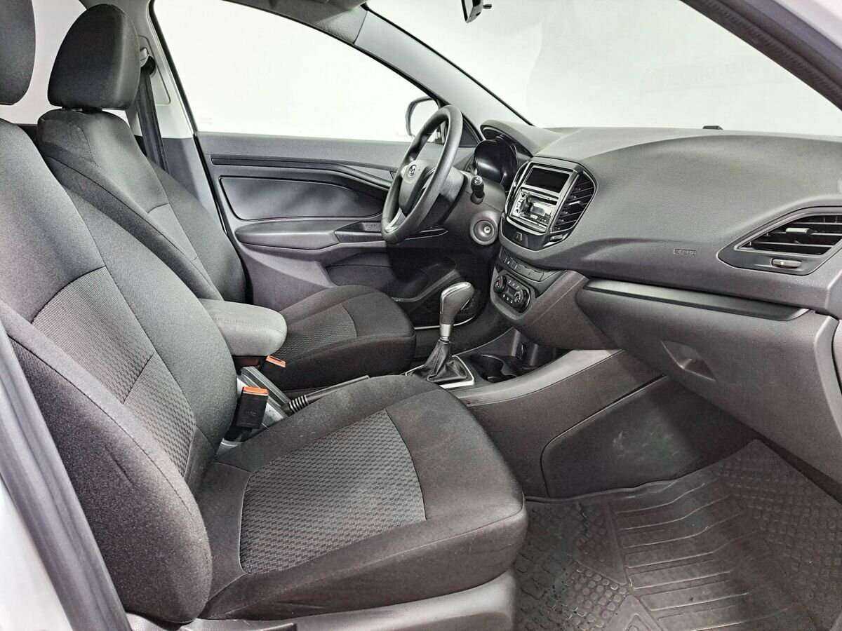 Lada (ВАЗ) Vesta с пробегом — 2021 год. Фото: #6