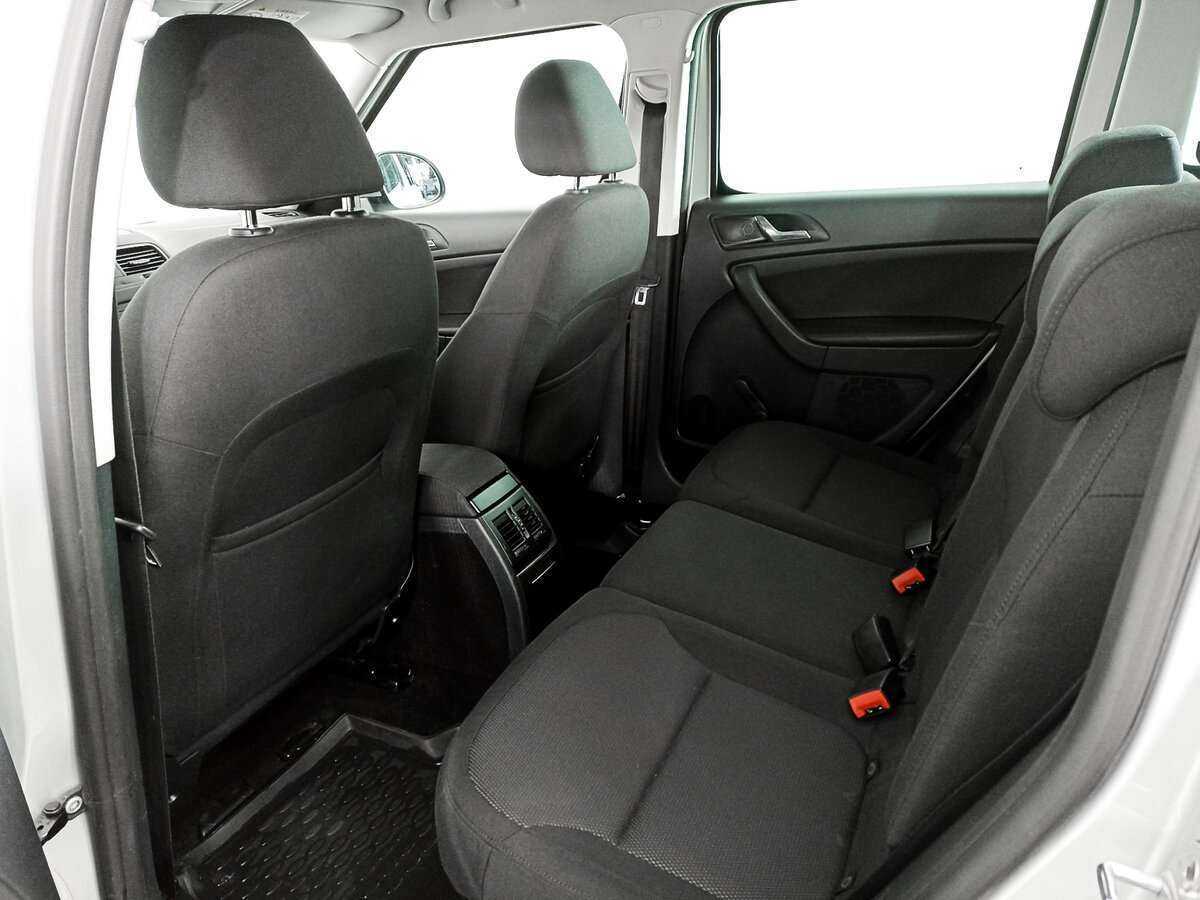 Skoda Yeti с пробегом — 2014 год. Фото: #9