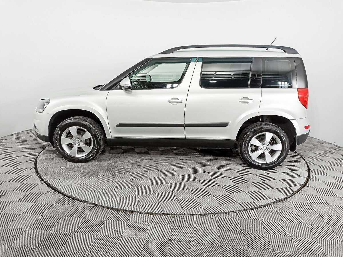 Skoda Yeti с пробегом — 2015 год. Фото: #7