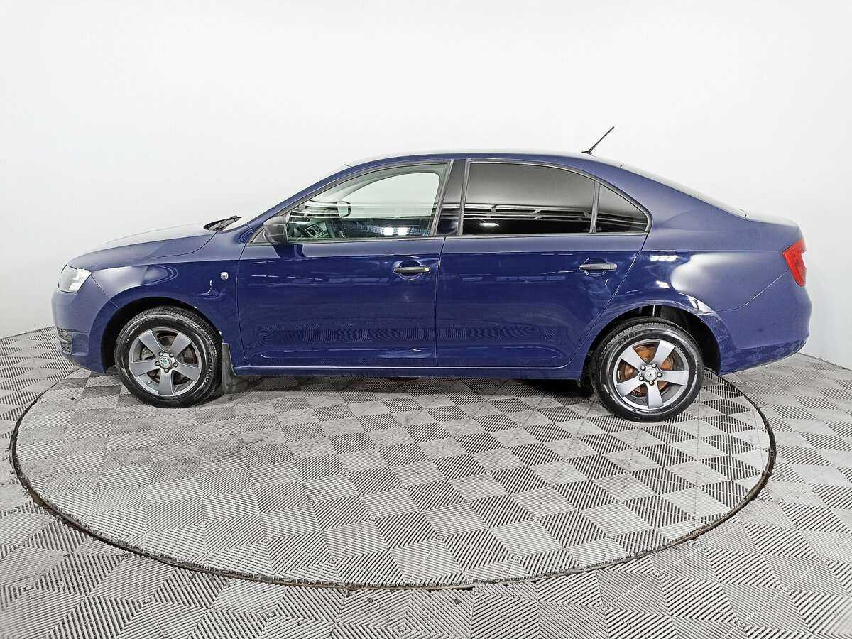Skoda Rapid с пробегом — 2016 год. Фото: #7