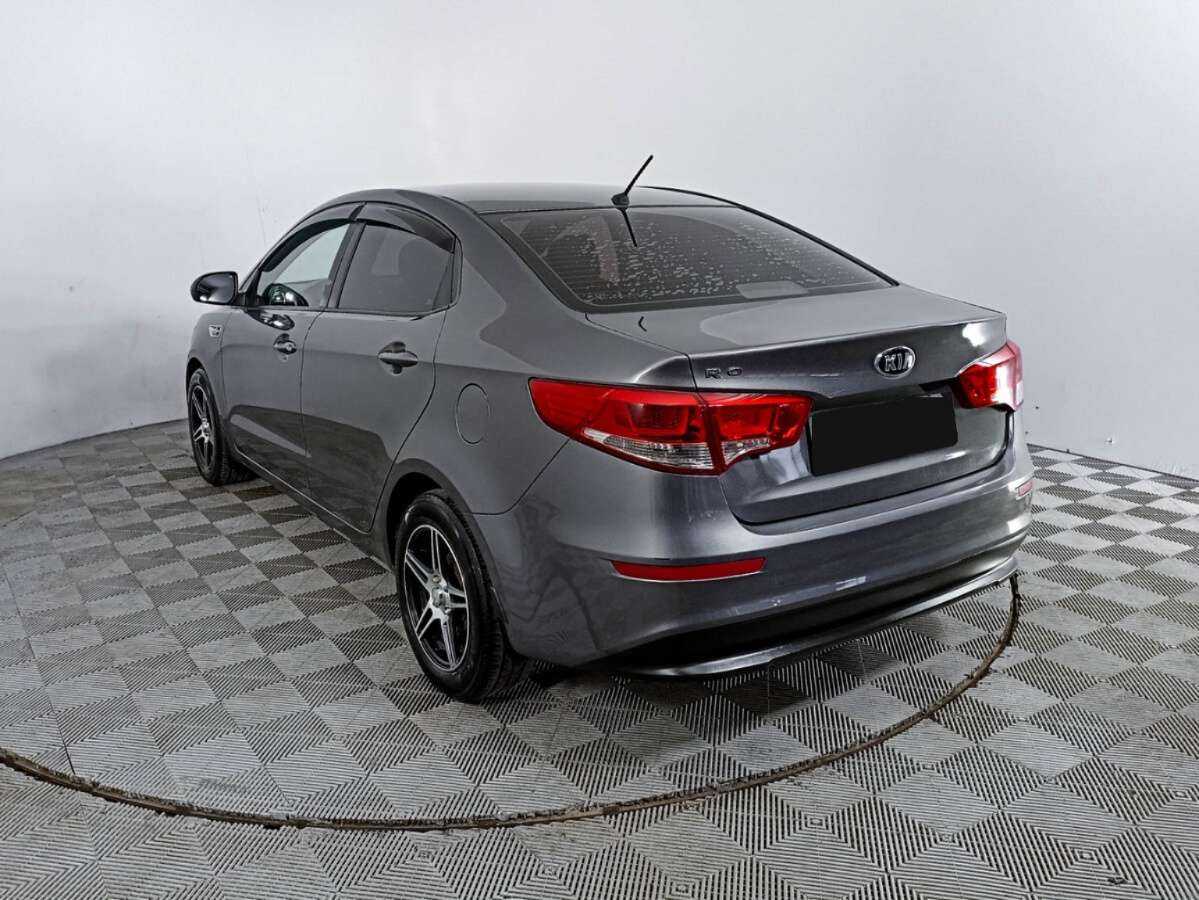 Kia Rio с пробегом — 2016 год. Фото: #4