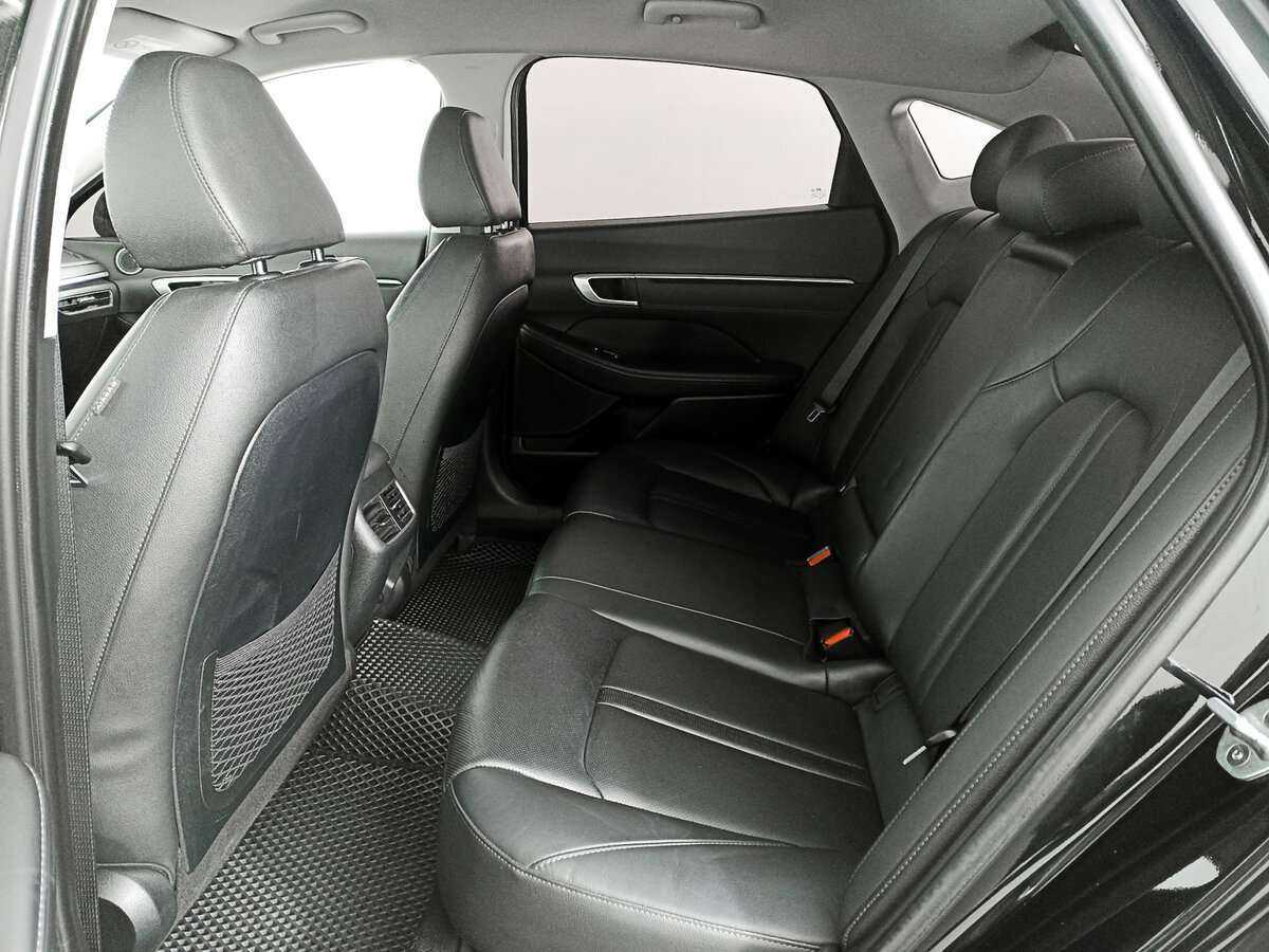Hyundai Sonata с пробегом — 2019 год. Фото: #11