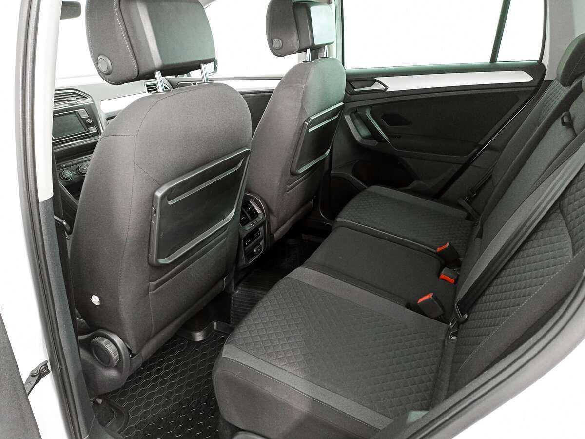 Volkswagen Tiguan с пробегом — 2017 год. Фото: #11