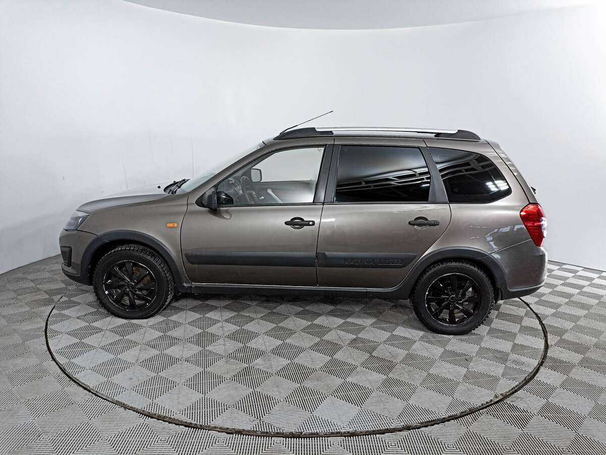 Lada (ВАЗ) Kalina с пробегом — 2016 год. Фото: #7