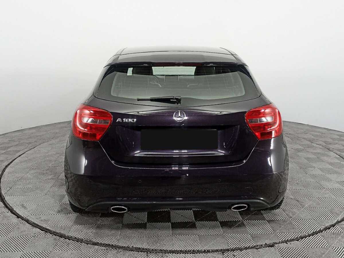 Mercedes-Benz A-Класс с пробегом — 2014 год. Фото: #4