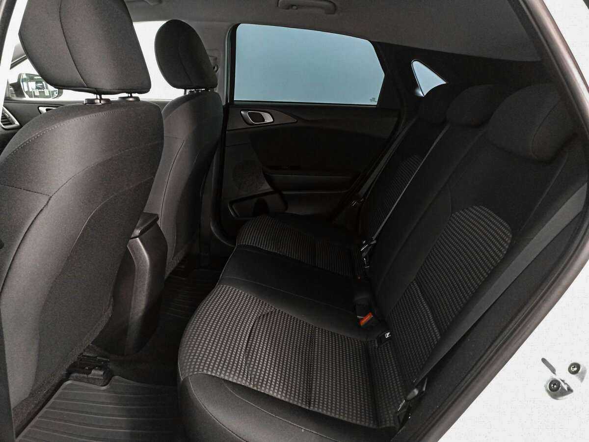 Kia Ceed с пробегом — 2019 год. Фото: #9