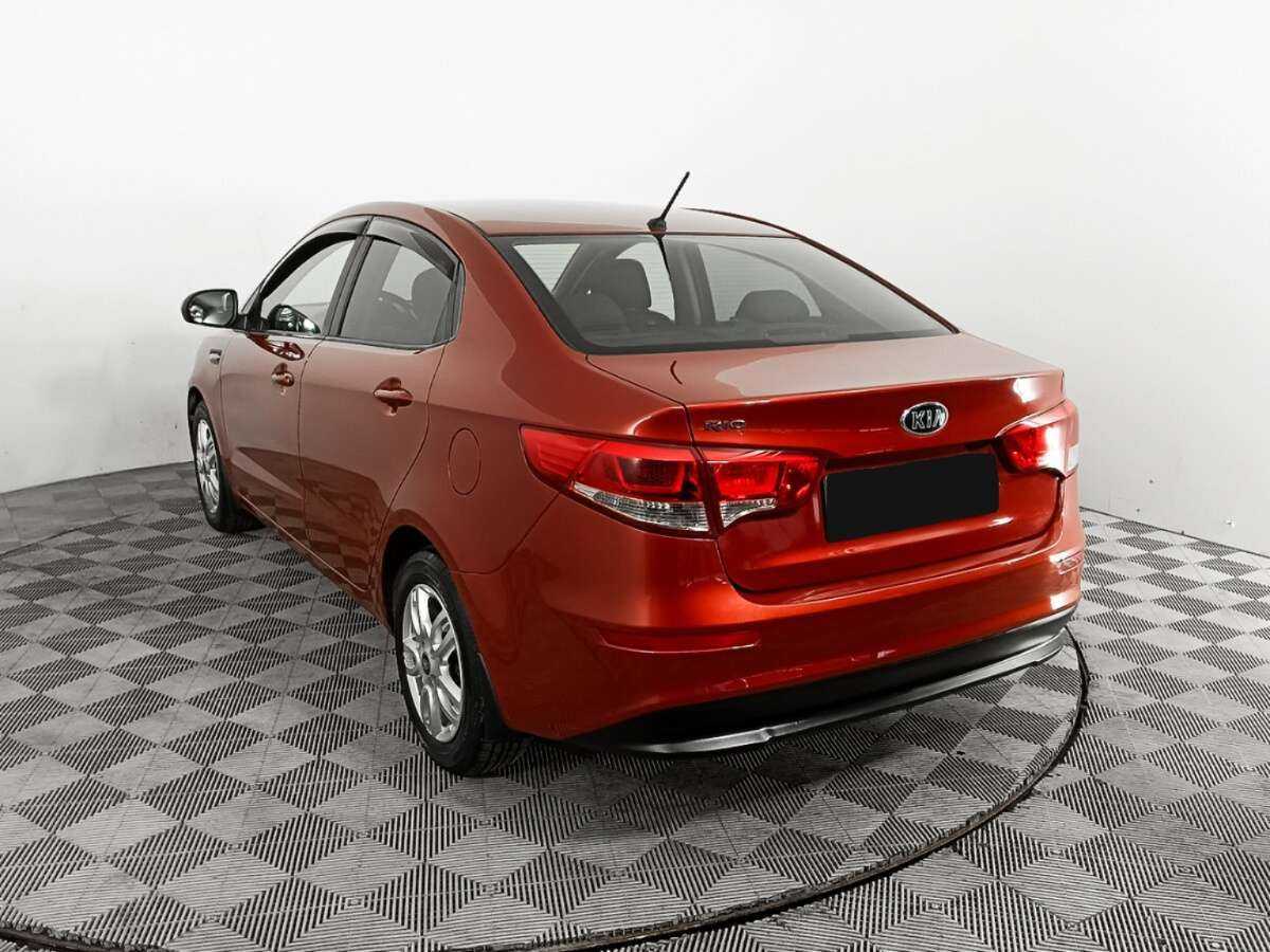 Kia Rio с пробегом — 2016 год. Фото: #5