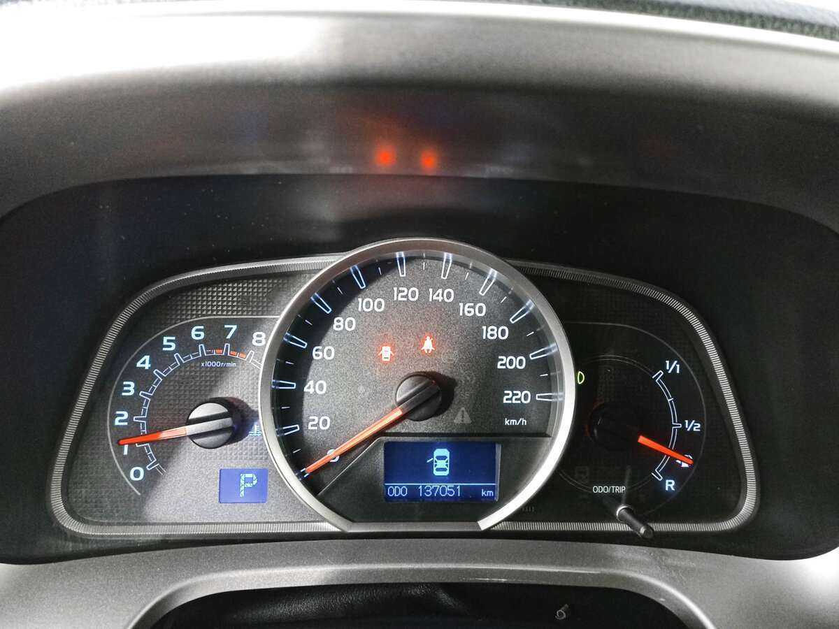 Toyota RAV4 с пробегом — 2014 год. Фото: #10