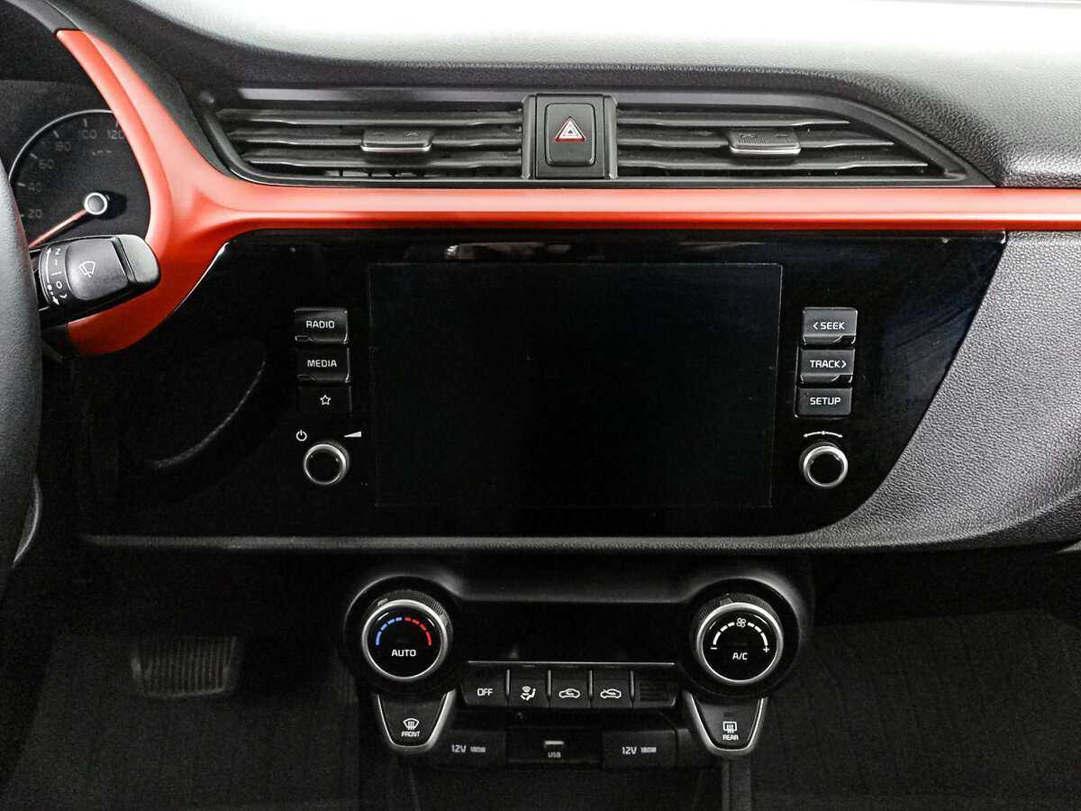 Kia Rio с пробегом — 2021 год. Фото: #10