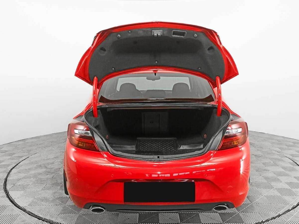 Opel Insignia с пробегом — 2015 год. Фото: #7