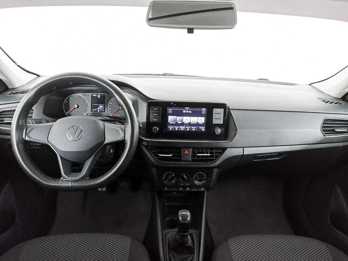 Volkswagen Polo с пробегом — 2020 год. Фото: #13