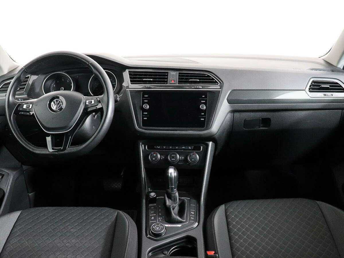 Volkswagen Tiguan с пробегом — 2017 год. Фото: #10