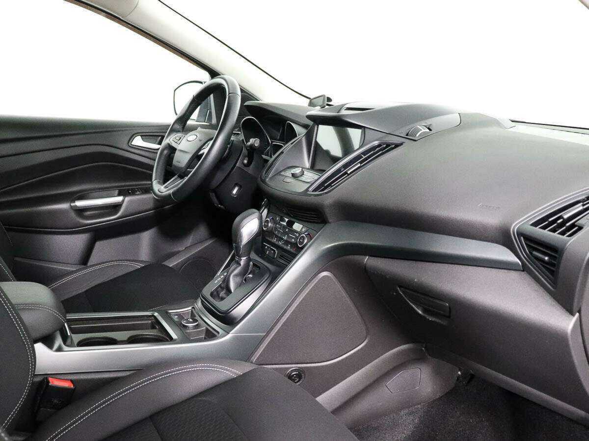 Ford Kuga с пробегом — 2018 год. Фото: #6