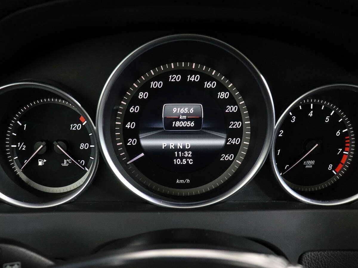 Mercedes-Benz C-Класс с пробегом — 2012 год. Фото: #9