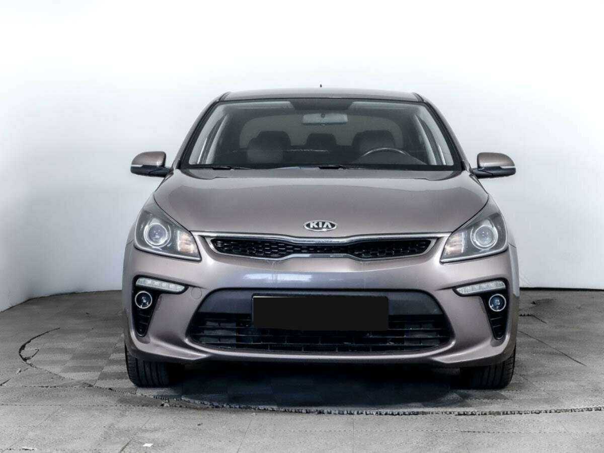 Kia Rio с пробегом — 2017 год. Фото: #1
