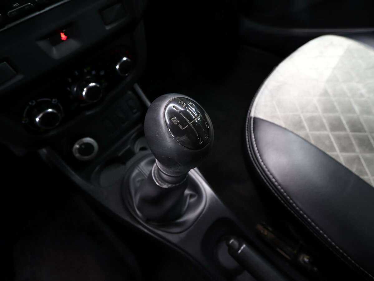 Renault Duster с пробегом — 2017 год. Фото: #16