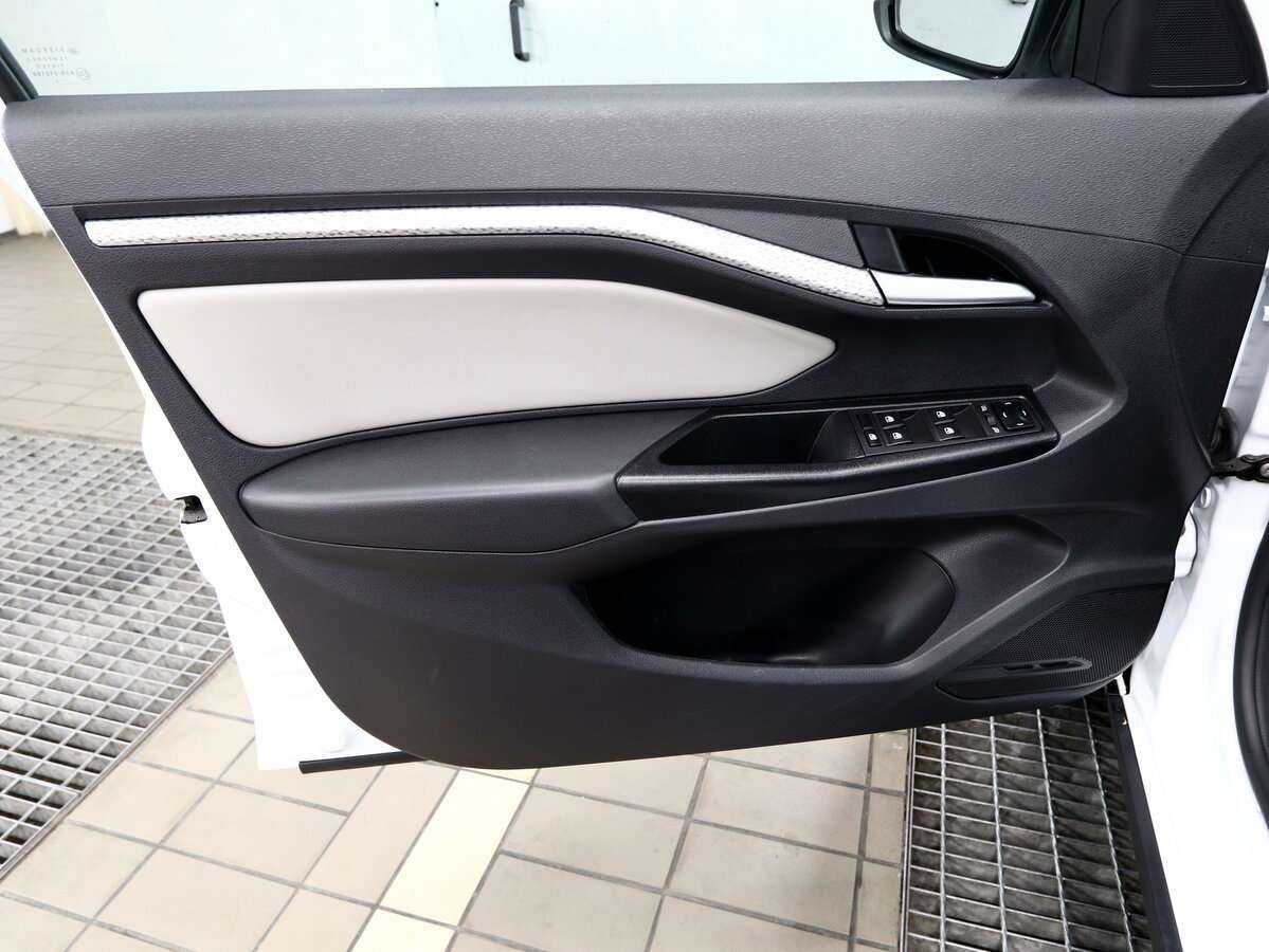 Lada (ВАЗ) Vesta с пробегом — 2021 год. Фото: #7