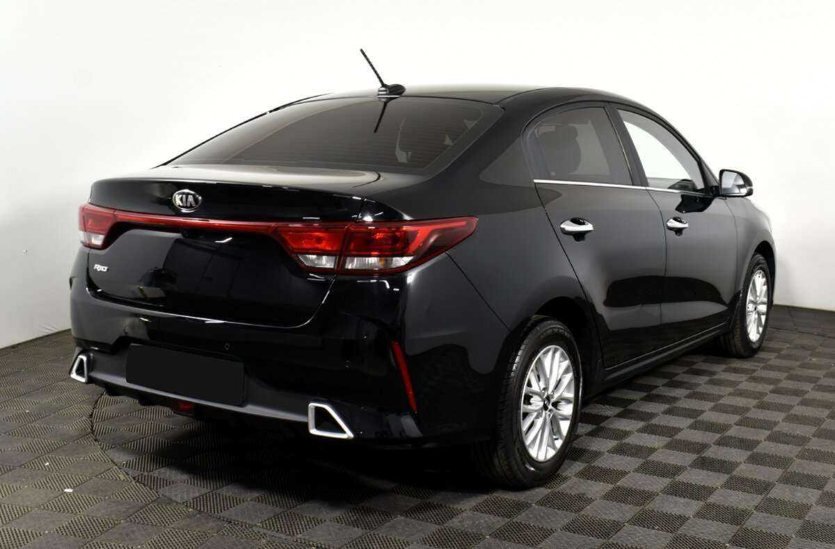 Kia Rio с пробегом — 2021 год. Фото: #3