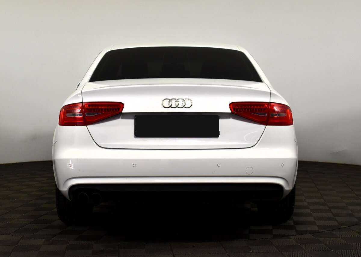 Audi A4 с пробегом — 2012 год. Фото: #4