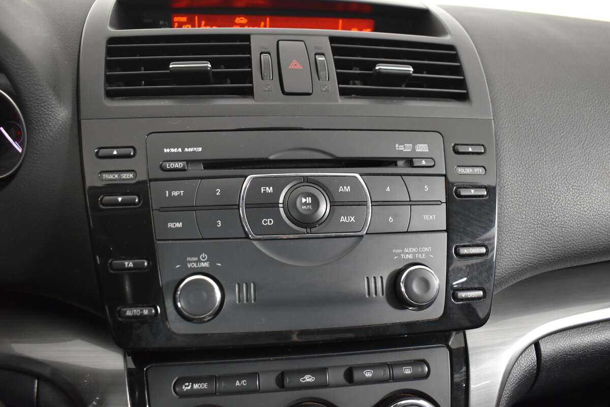 Mazda 6 с пробегом — 2012 год. Фото: #13