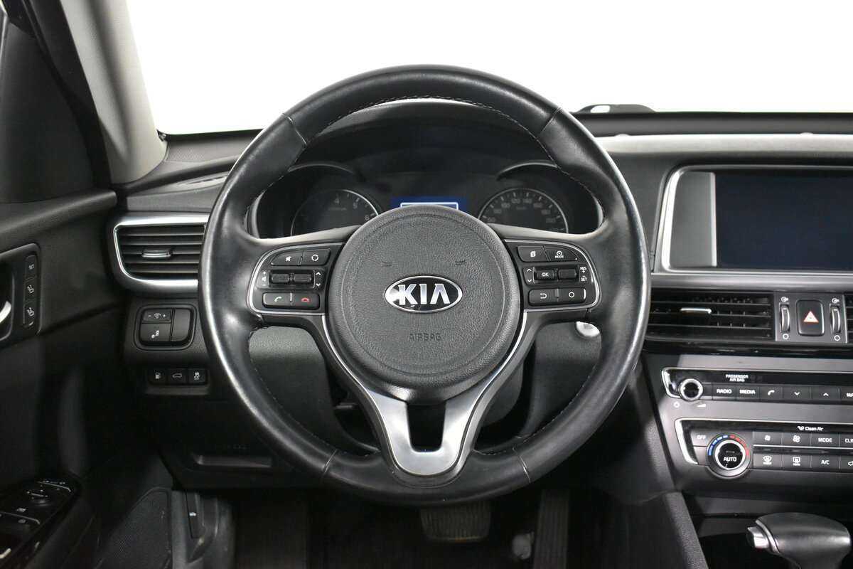 Kia Optima с пробегом — 2016 год. Фото: #18