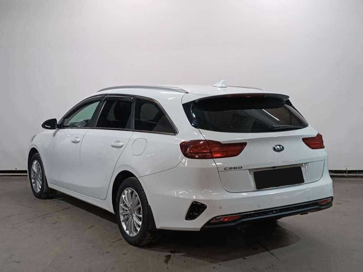 Kia Ceed с пробегом — 2021 год. Фото: #6