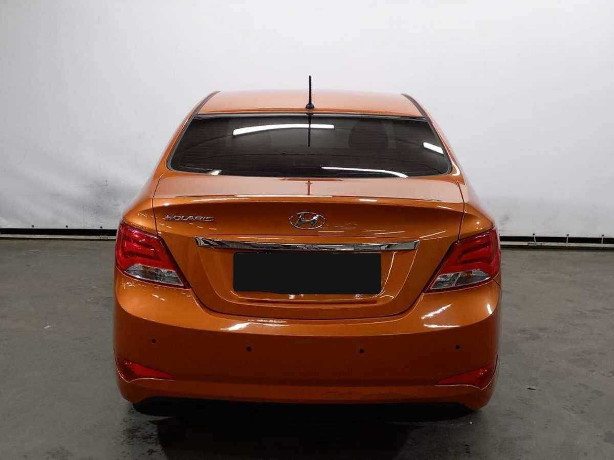 Hyundai Solaris с пробегом — 2016 год. Фото: #5