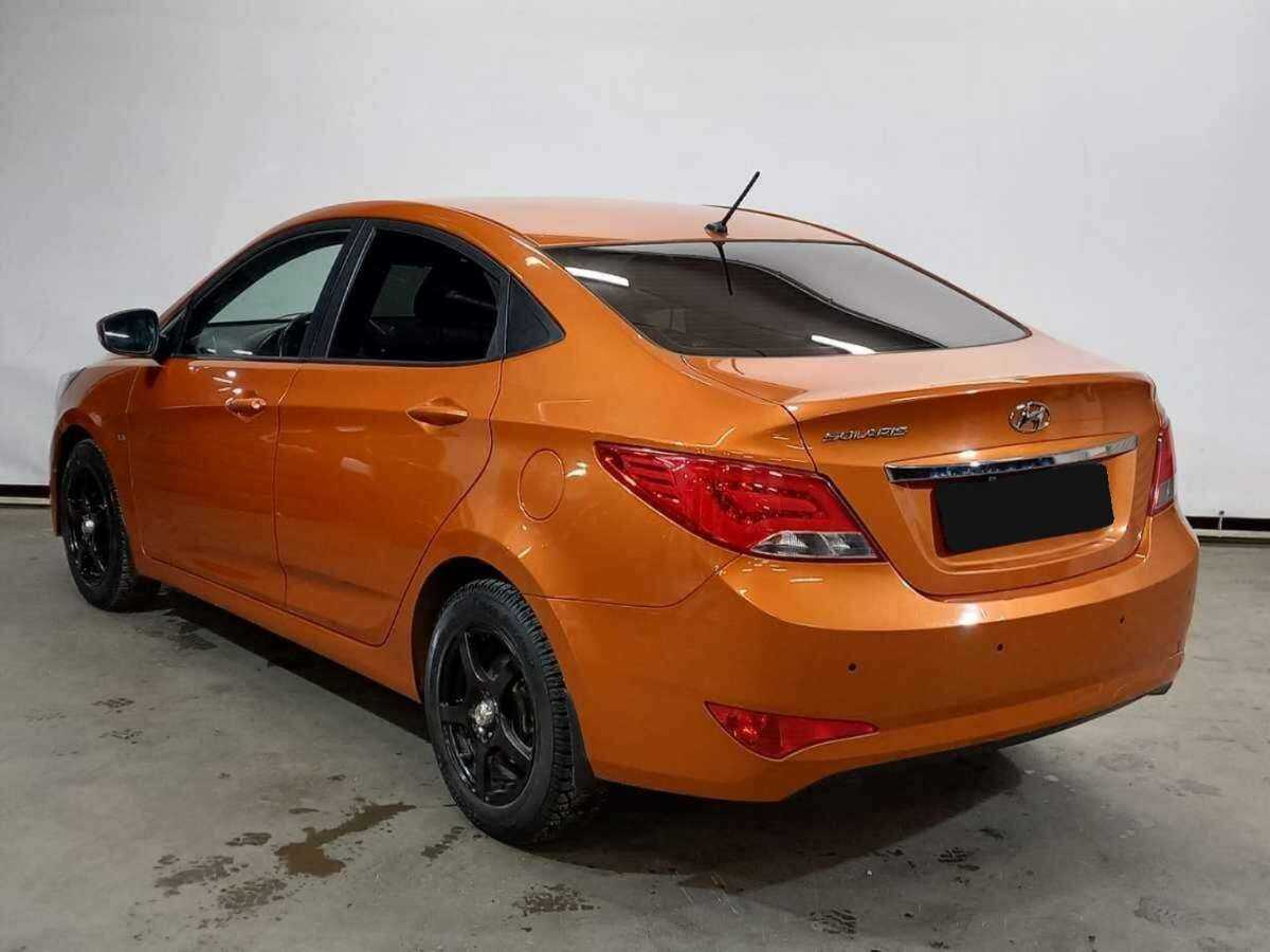 Hyundai Solaris с пробегом — 2016 год. Фото: #6