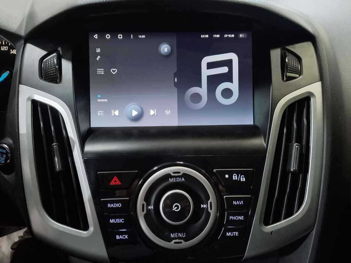 Ford Focus с пробегом — 2014 год. Фото: #13